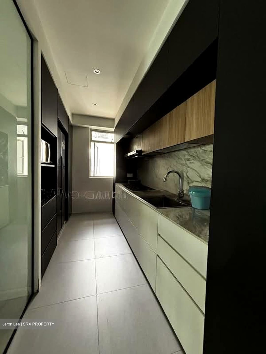 The Metropolitan Condominium (D3), Condominium #558022211